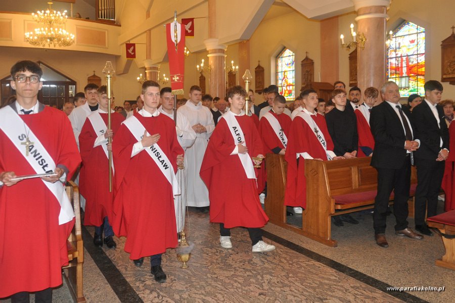 005 Procesja liturgiczna.jpg